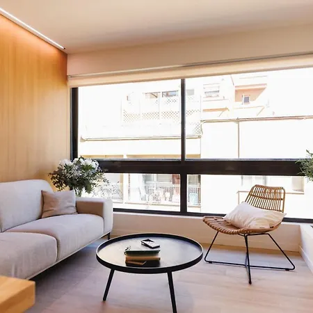 Bravissimo Centre, Modern 2-bedroom * Girona