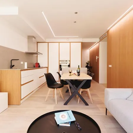 Bravissimo Centre, Modern 2-bedroom * Girona